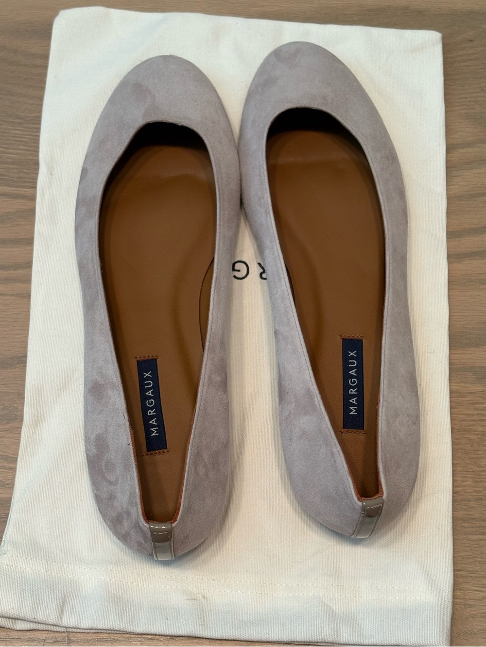 Brand new Margaux “The Modern” suede flats round toe grey padded insole 42.5W 12 - Picture 3 of 6